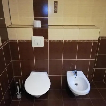 Kwatera prywatna Halex 3 *