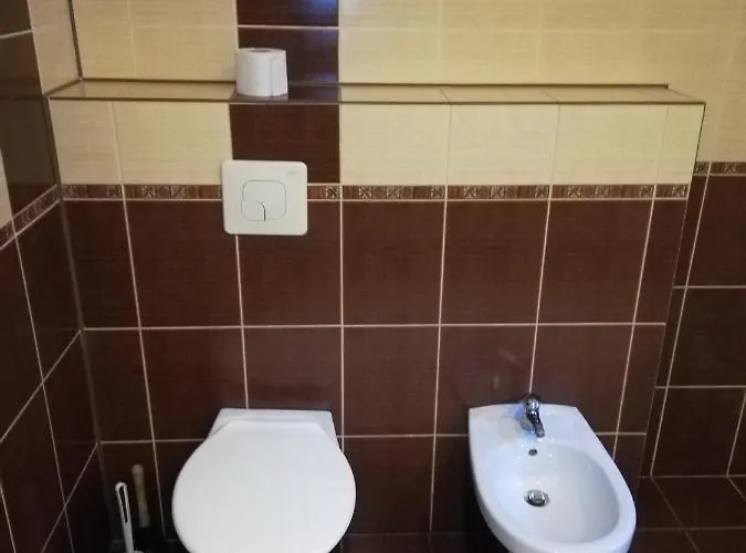 Δωμάτια σε οικογενειακή κατοικία Halex 3 *