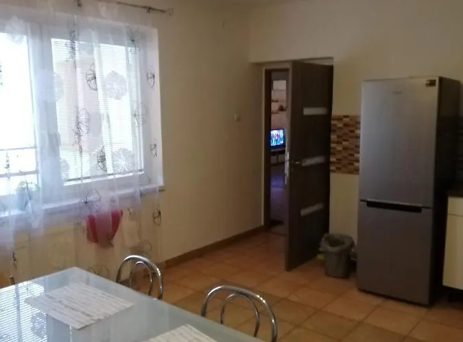 Δωμάτια σε οικογενειακή κατοικία Halex 3 *