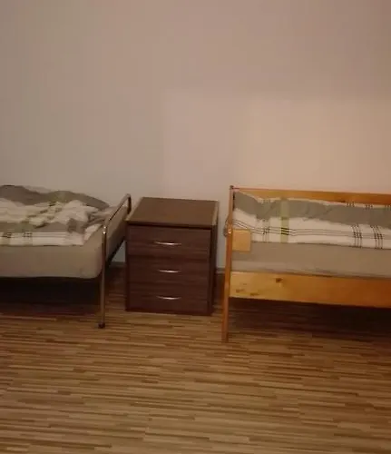 Halex 3 Δωμάτια σε οικογενειακή κατοικία